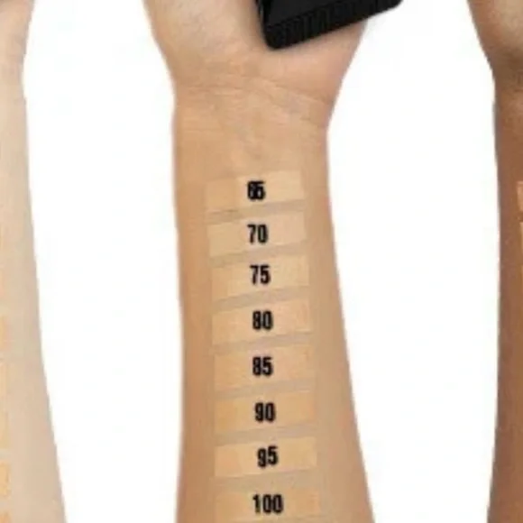 IL MAKIAGE After Party 105 Foundation - Picture 2 of 4